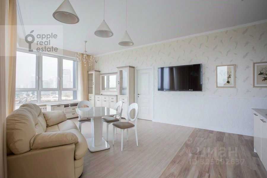4-комнатная квартира, 111 м² — фотография 3