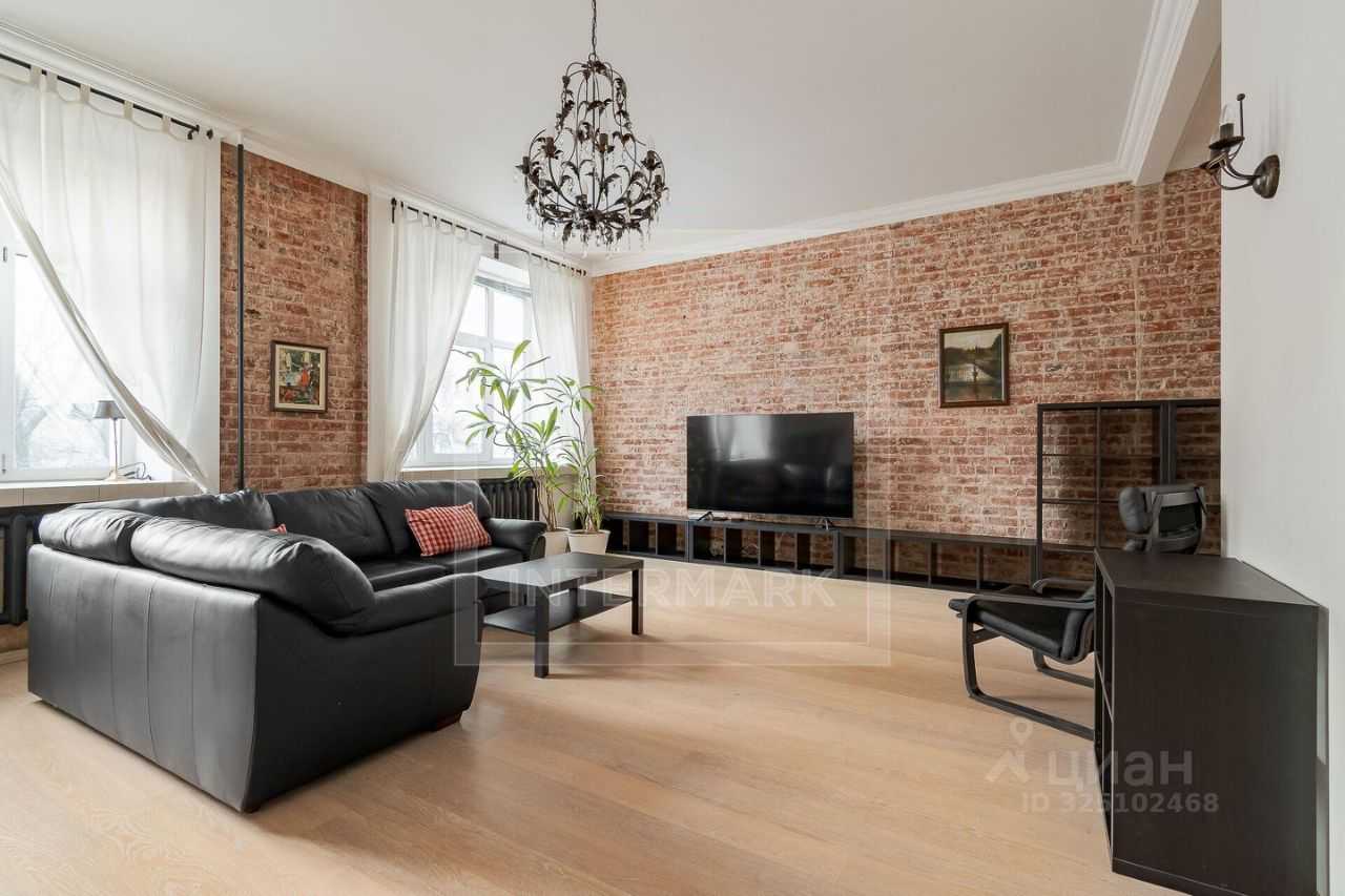 4-комнатная квартира, 150 м²