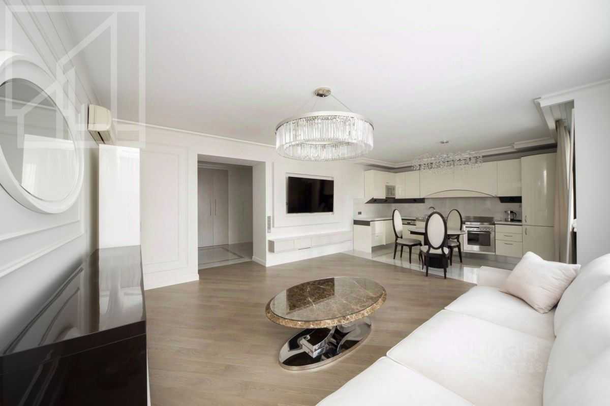 3-комнатная квартира, 105 м² — фотография 2