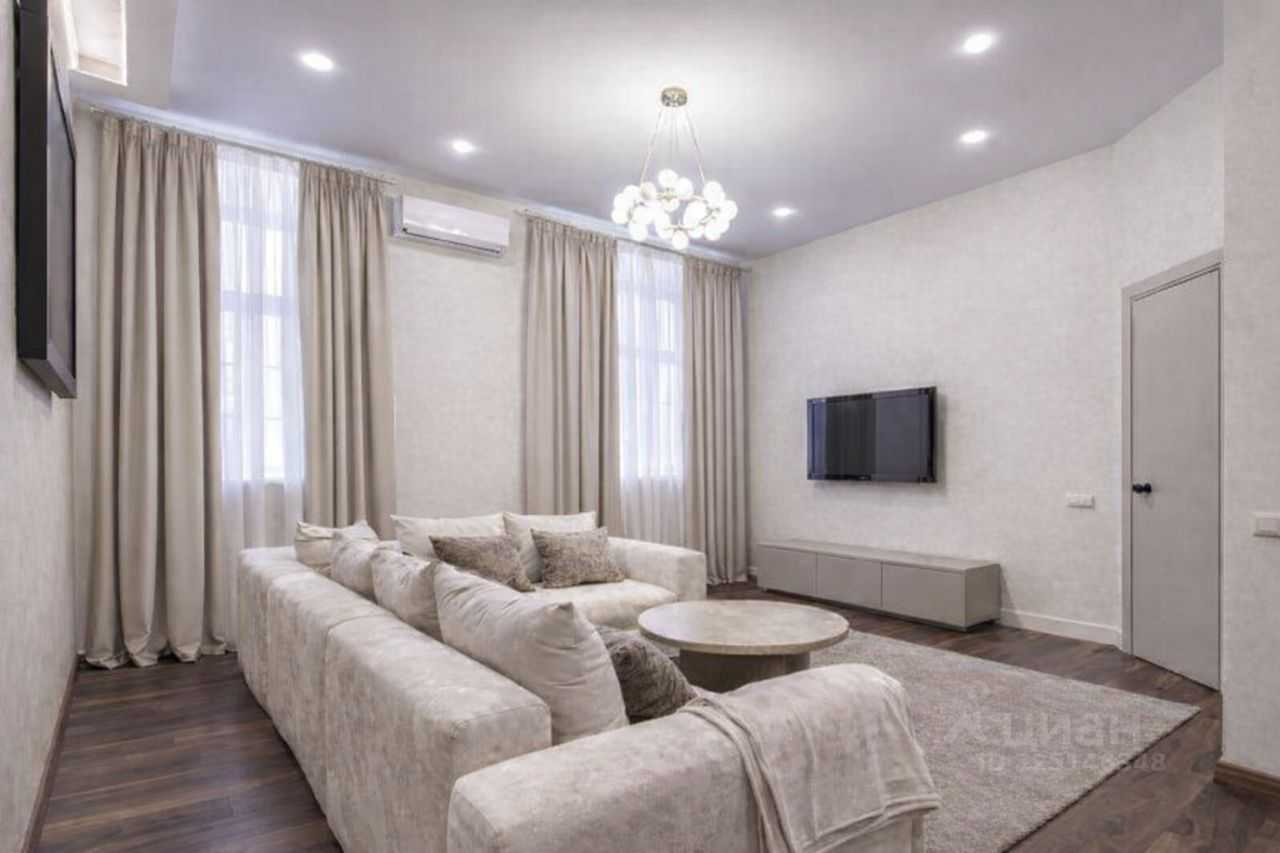 4-комнатная квартира, 169 м²