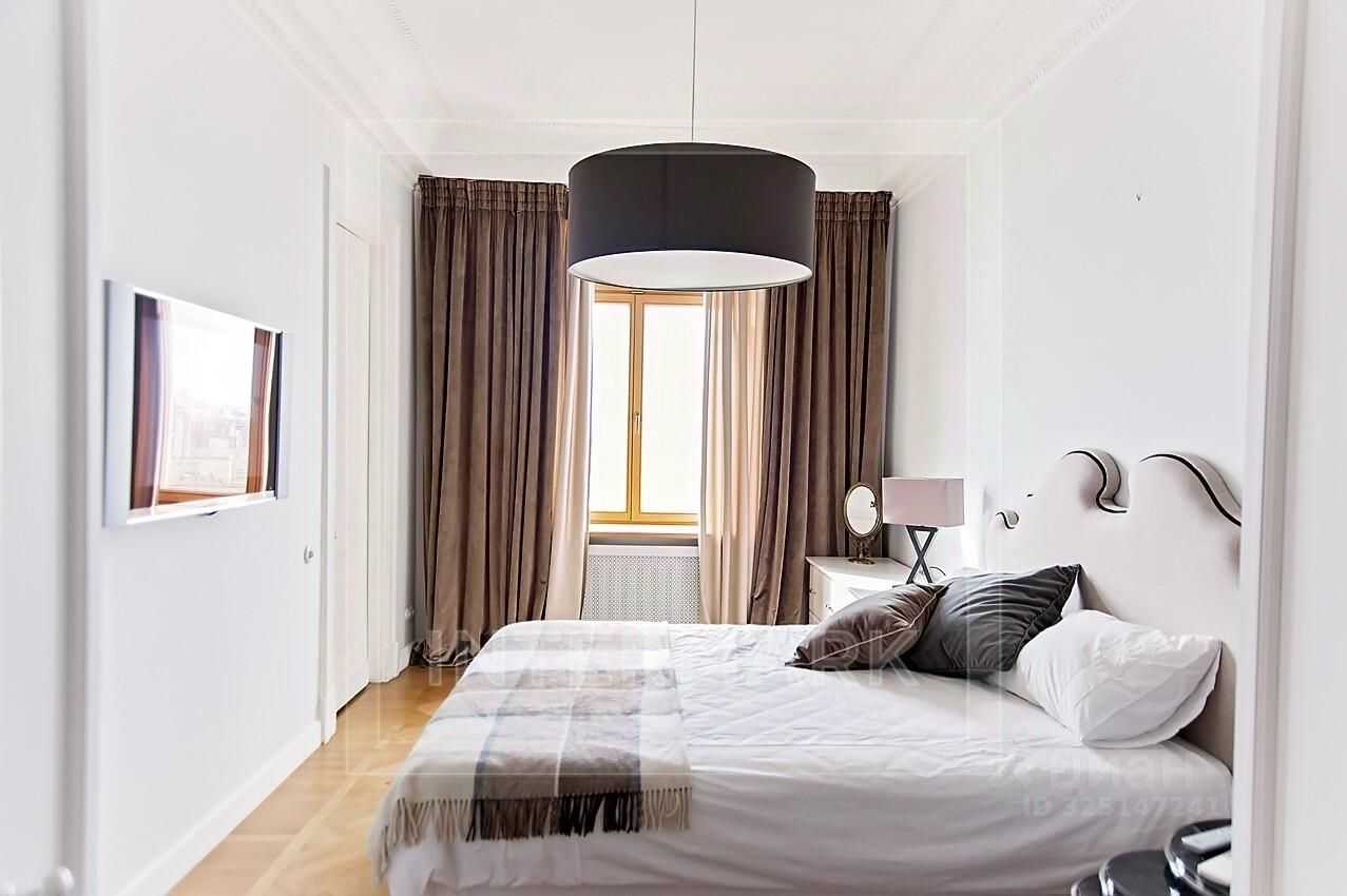 2-комнатная квартира, 70 м² — фотография 3