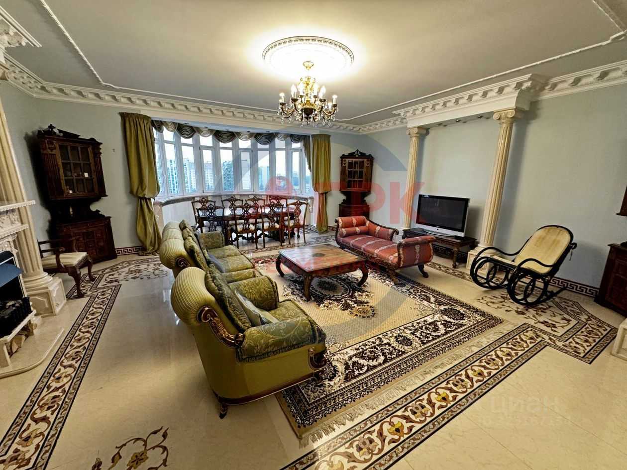 4-комнатная квартира, 167 м² — фотография 2