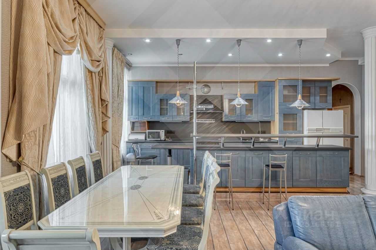 5-комнатная квартира, 170 м²