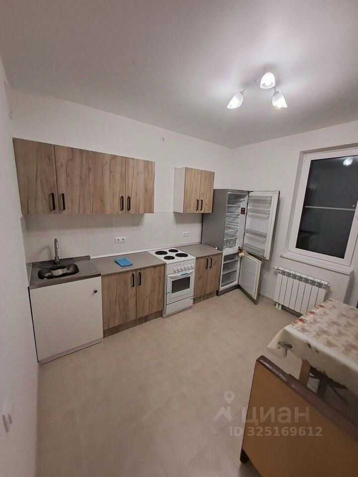 2-комнатная квартира, 63 м² — фотография 2