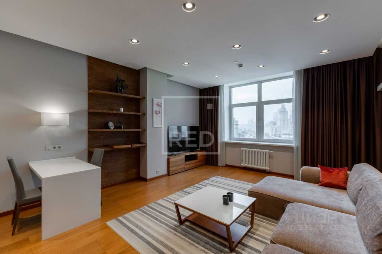 2-комнатная квартира, 70 м² — фотография 2