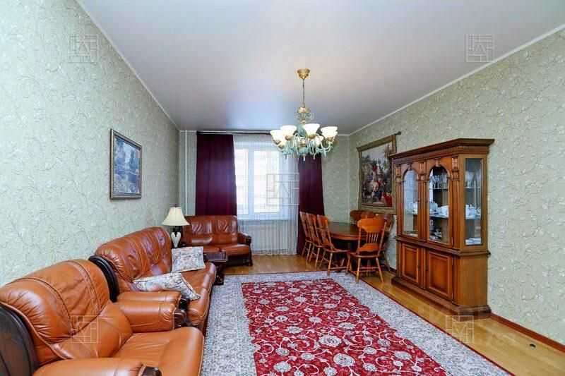 3-комнатная квартира, 107 м² — фотография 3