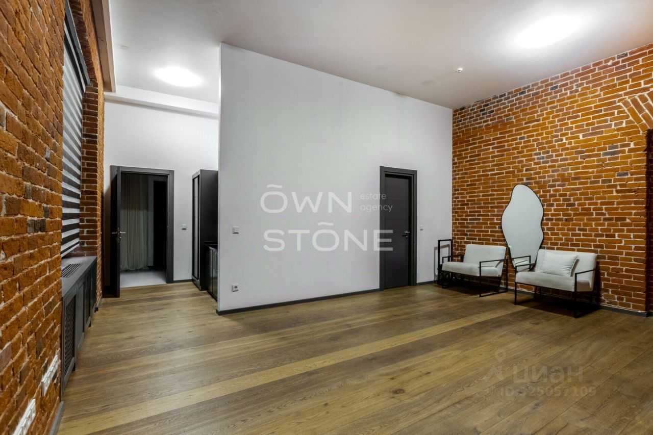 2-комнатная квартира, 89 м² — фотография 3