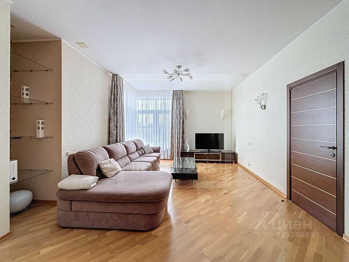 4-комнатная квартира, 162 м² — фотография 2