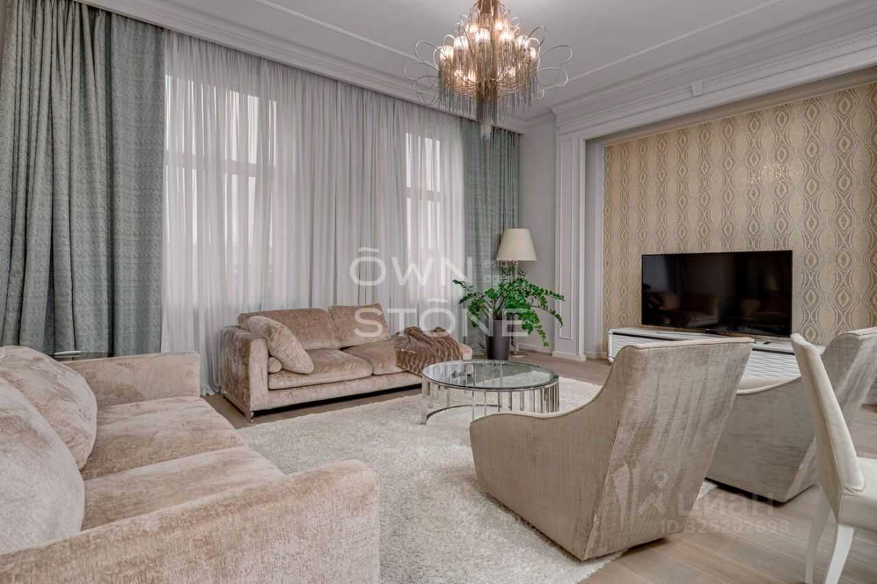 4-комнатная квартира, 185 м²