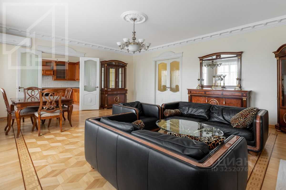 3-комнатная квартира, 135 м² — фотография 3