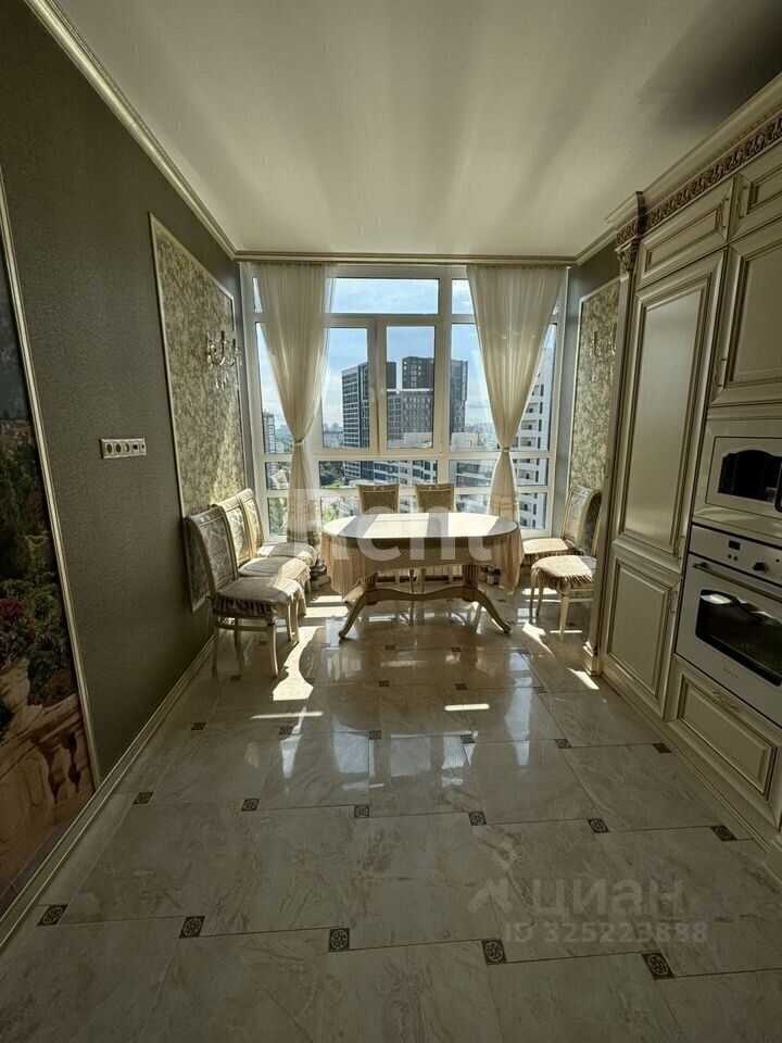 4-комнатная квартира, 120 м²