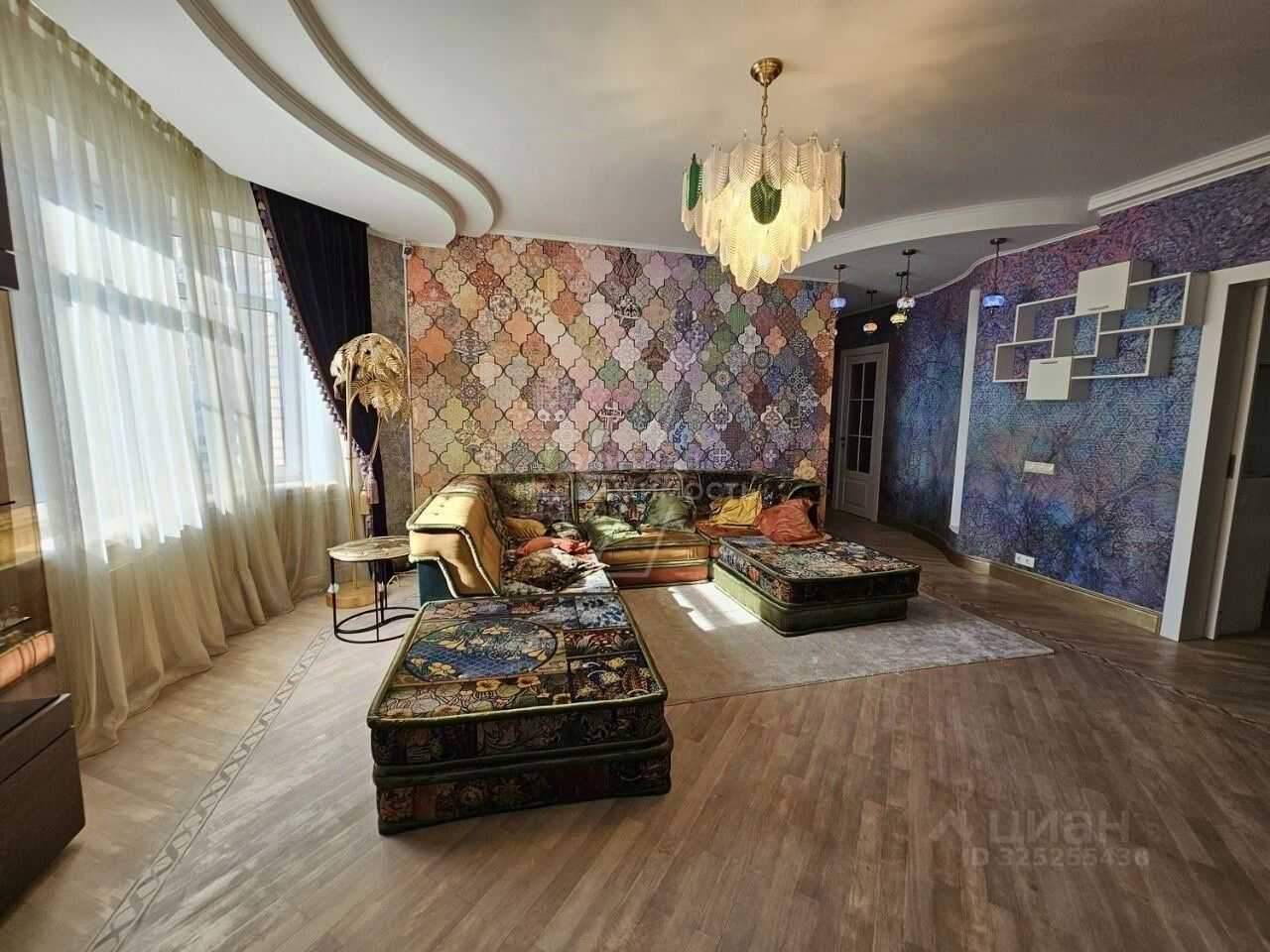 4-комнатная квартира, 140 м² — фотография 3