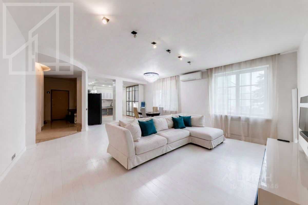 4-комнатная квартира, 152 м²