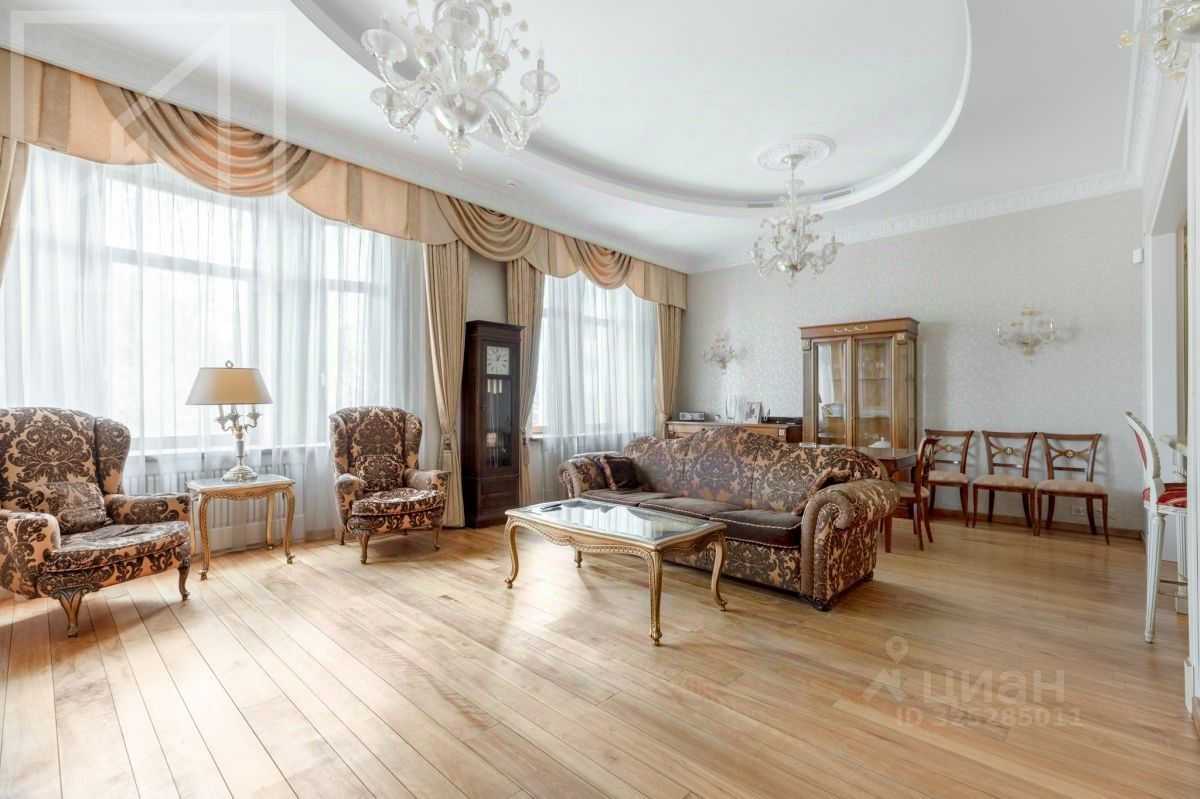 4-комнатная квартира, 167 м²