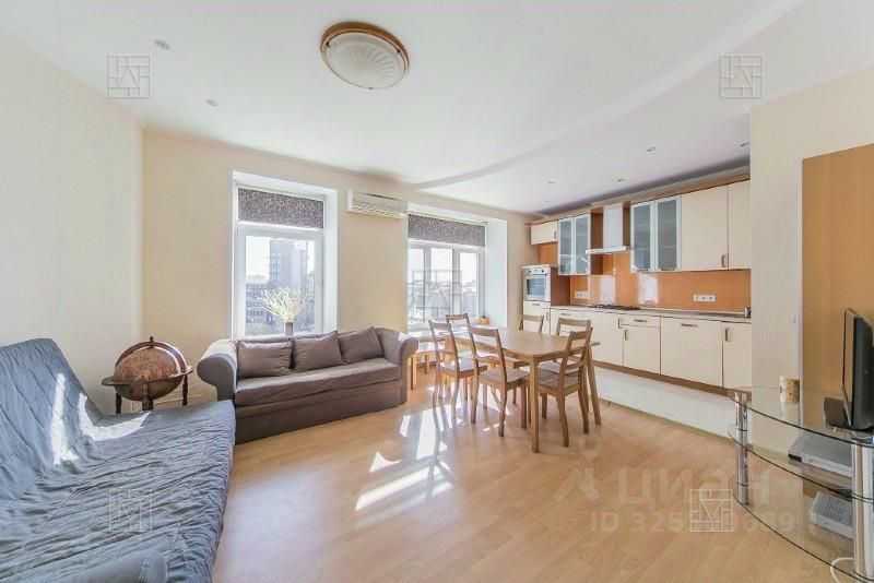 4-комнатная квартира, 120 м²