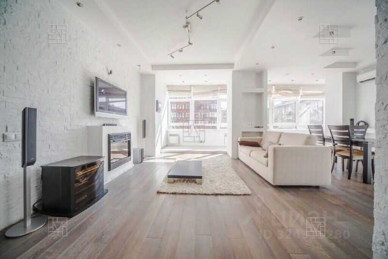 2-комнатная квартира, 90 м² — фотография 3