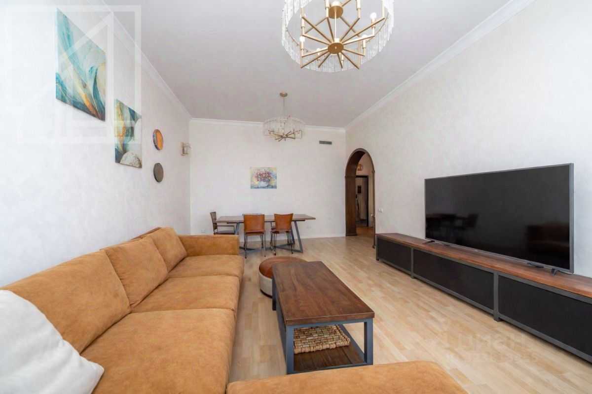 5-комнатная квартира, 147 м² — фотография 2