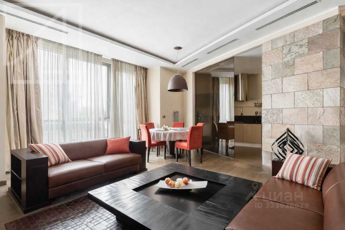 4-комнатная квартира, 160 м² — фотография 2