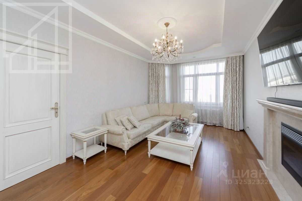 4-комнатная квартира, 160 м² — фотография 3