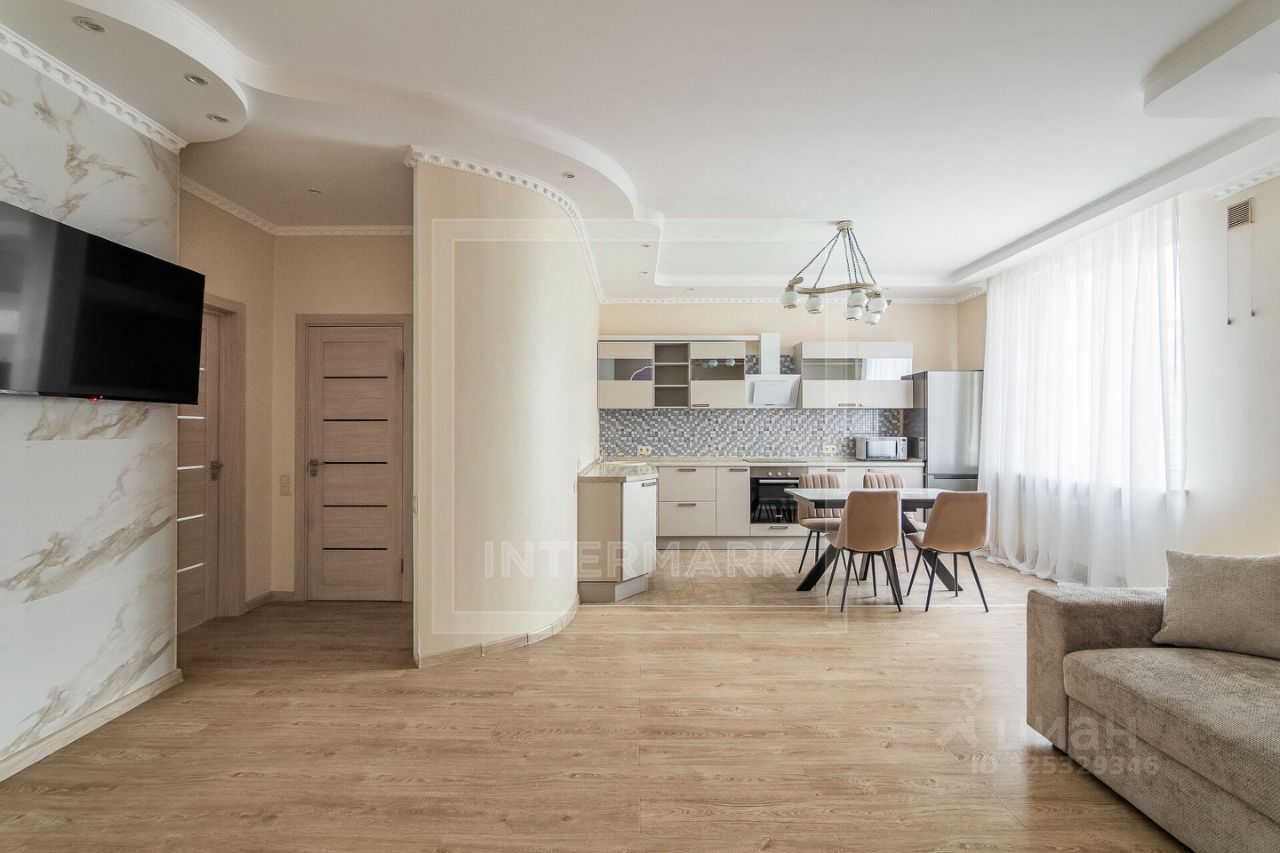 4-комнатная квартира, 118 м² — фотография 3