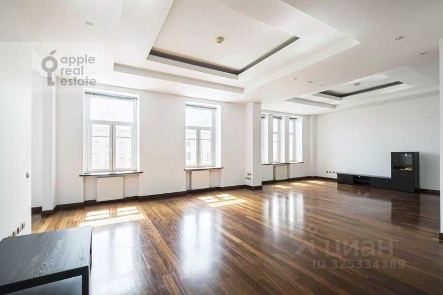 5-комнатная квартира, 236 м²