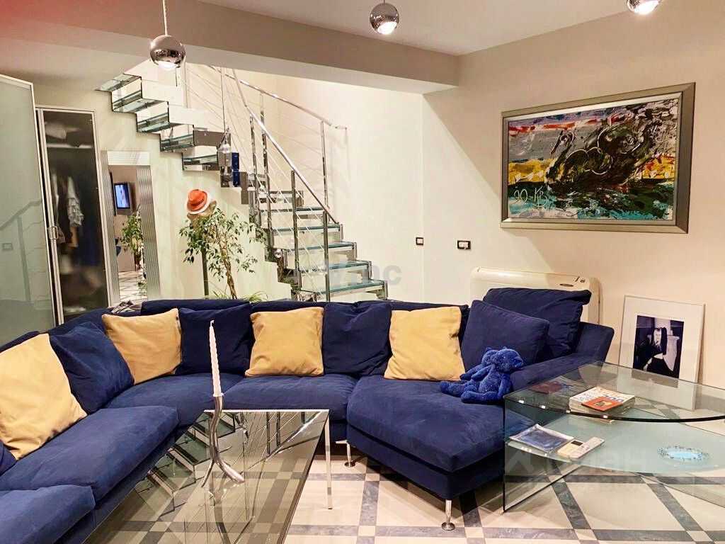 4-комнатная квартира, 230 м²