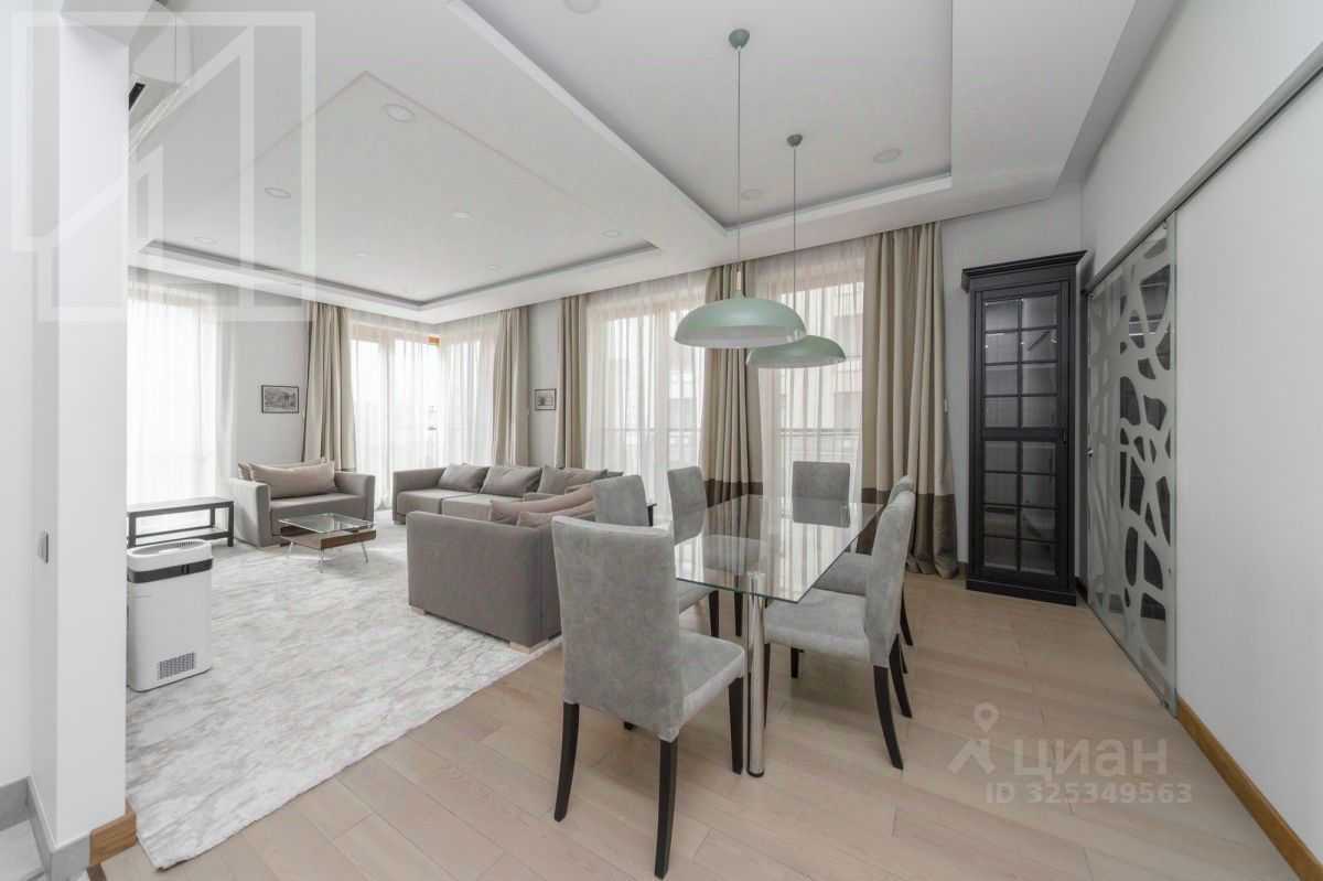 4-комнатная квартира, 170 м² — фотография 2