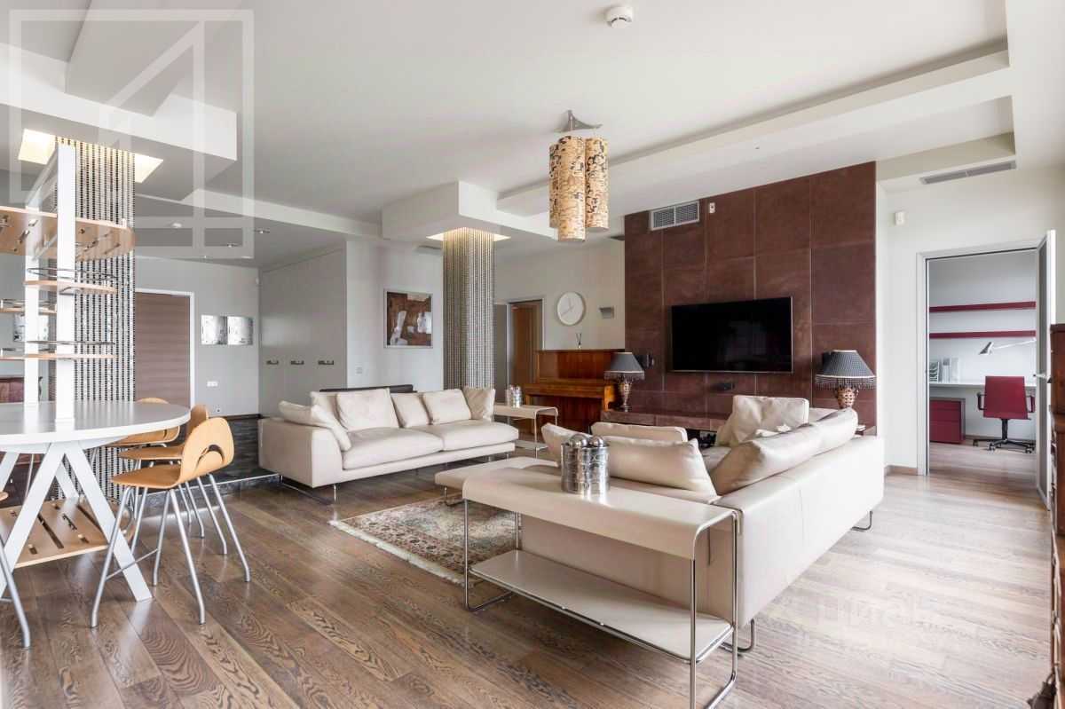4-комнатная квартира, 178 м²
