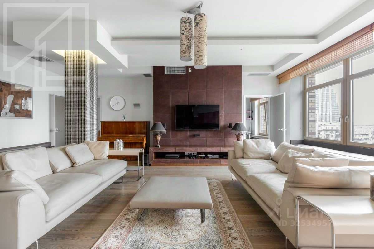 4-комнатная квартира, 178 м² — фотография 2