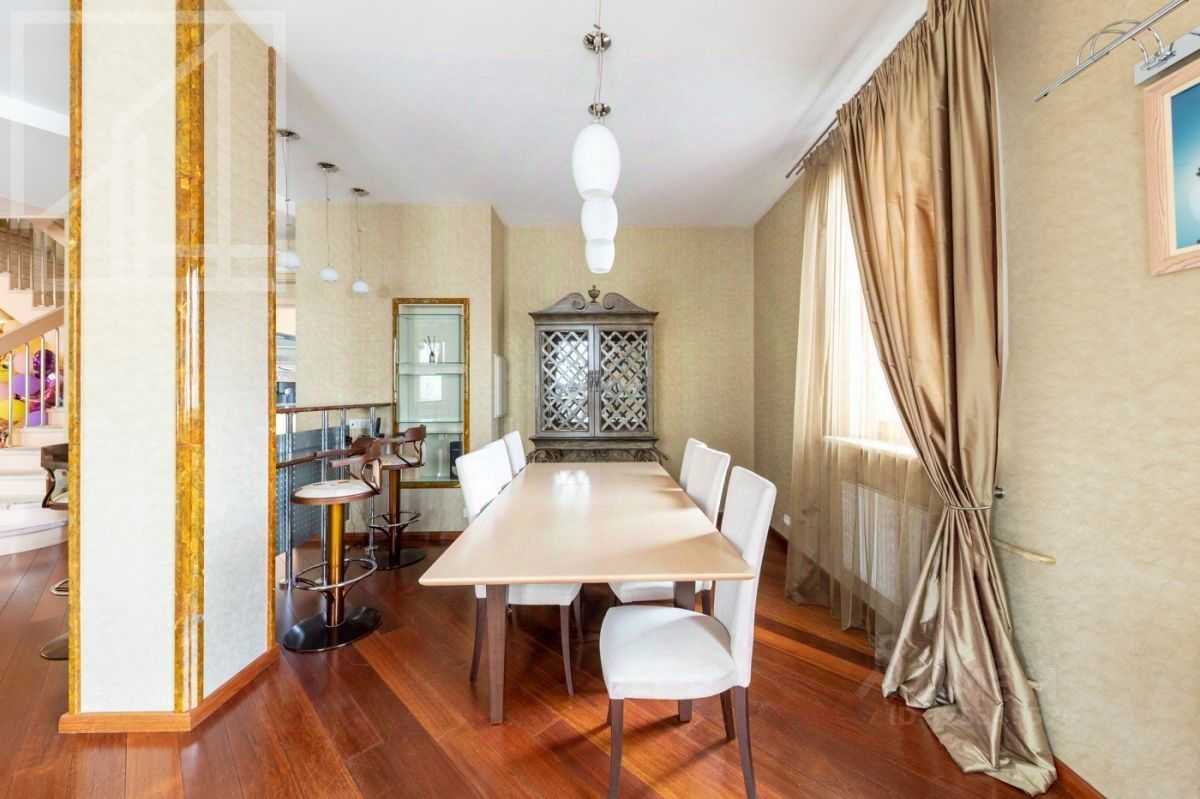 4-комнатная квартира, 180 м² — фотография 3