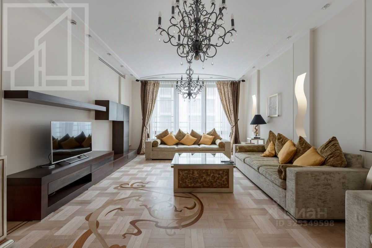 5-комнатная квартира, 220 м² — фотография 2