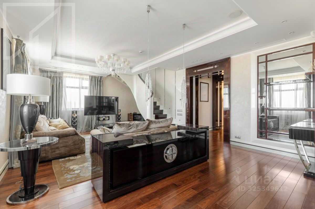 5-комнатная квартира, 230 м² — фотография 2