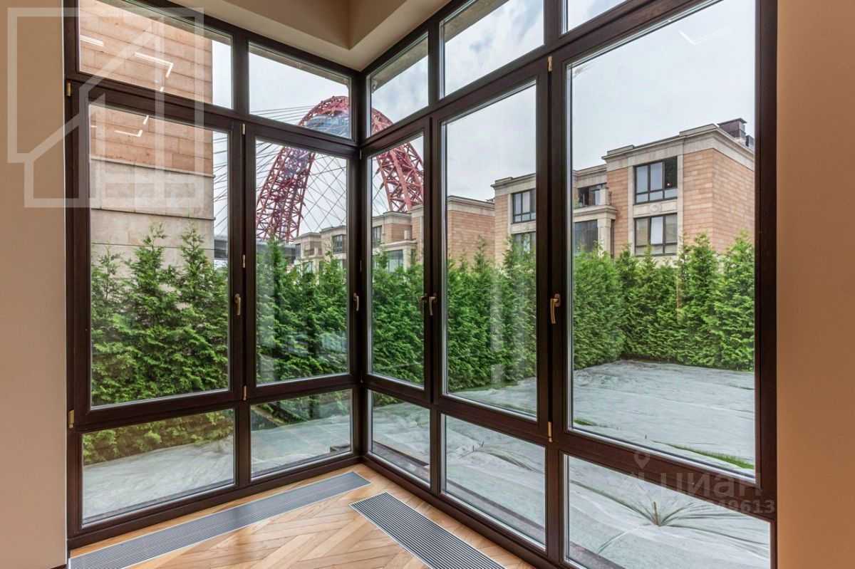 4-комнатная квартира, 230 м² — фотография 2