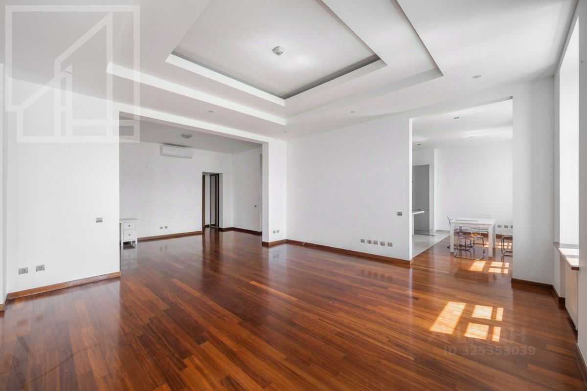 4-комнатная квартира, 235 м² — фотография 3