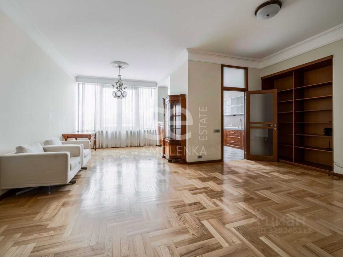 3-комнатная квартира, 112 м² — фотография 2