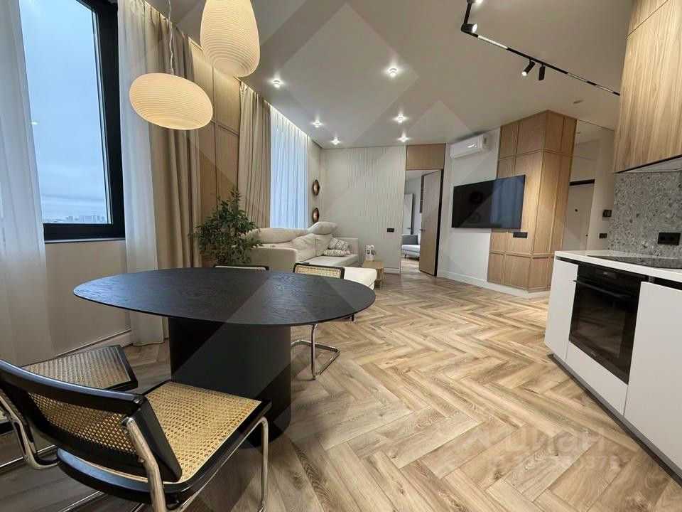 4-комнатная квартира, 102 м² — фотография 3