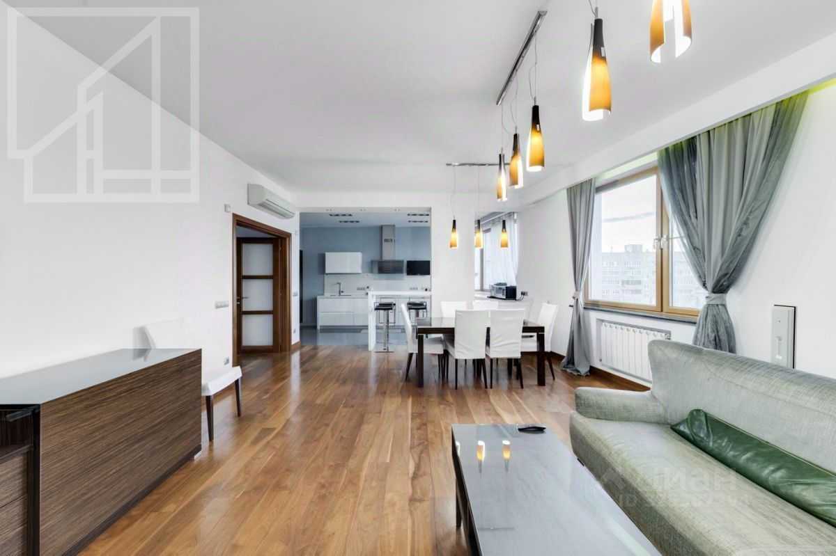 4-комнатная квартира, 160 м² — фотография 2