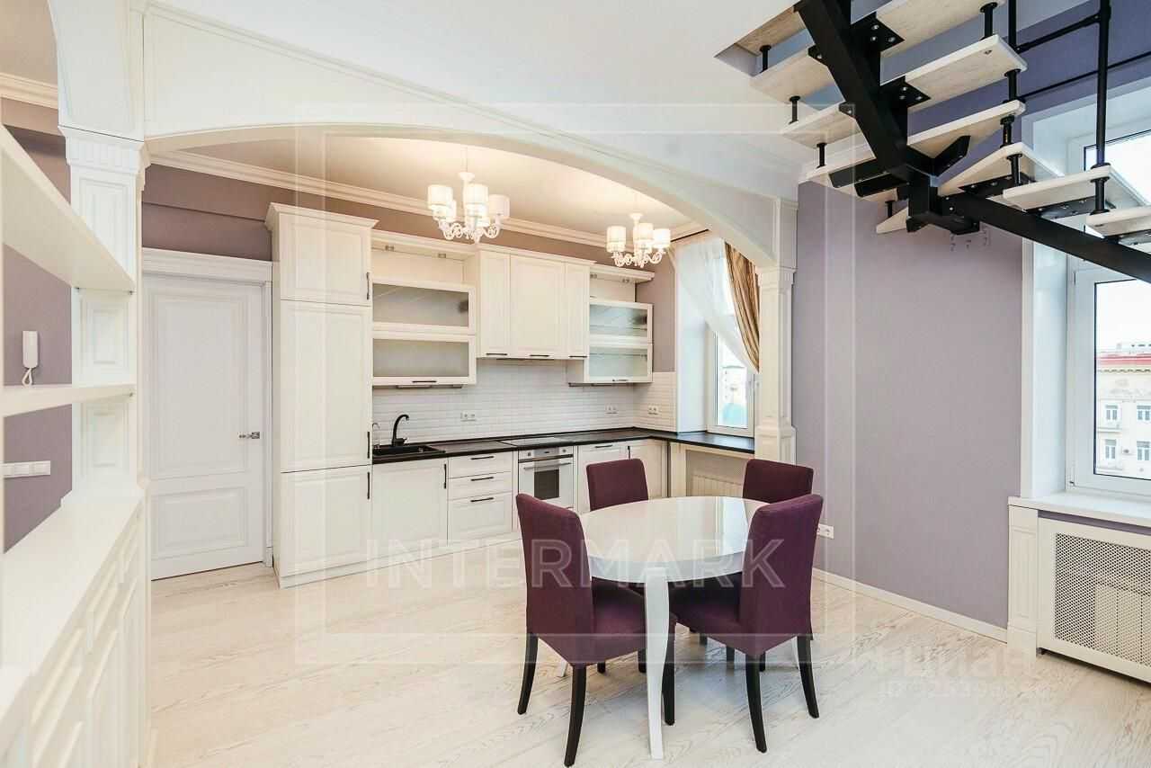 4-комнатная квартира, 140 м² — фотография 2