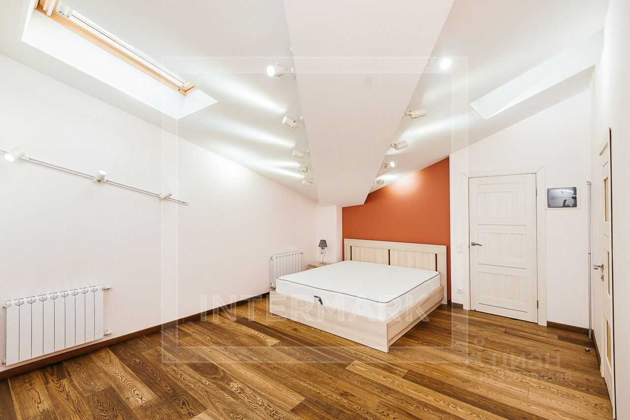 4-комнатная квартира, 140 м² — фотография 3