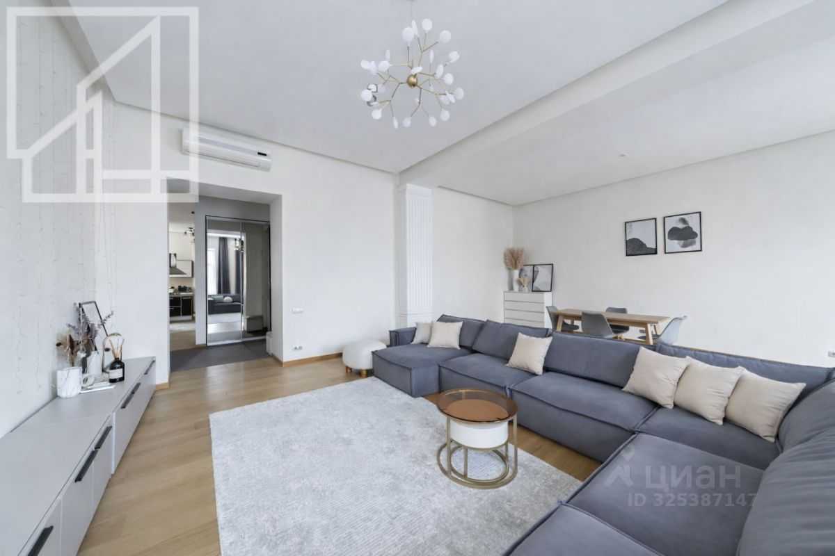 5-комнатная квартира, 213 м² — фотография 3