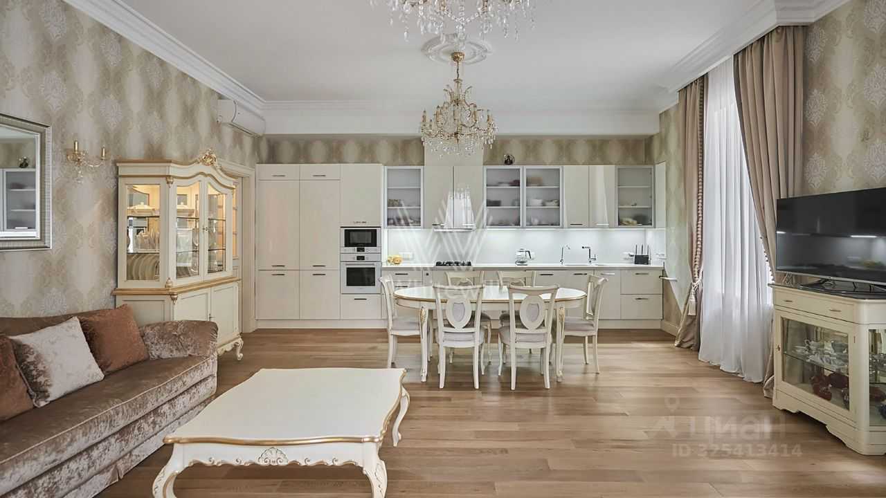 4-комнатная квартира, 133 м² — фотография 2