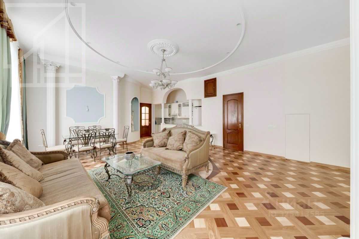 4-комнатная квартира, 138 м² — фотография 2