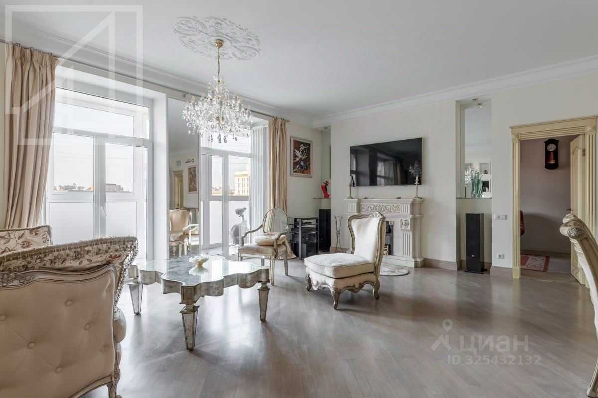 5-комнатная квартира, 150 м²