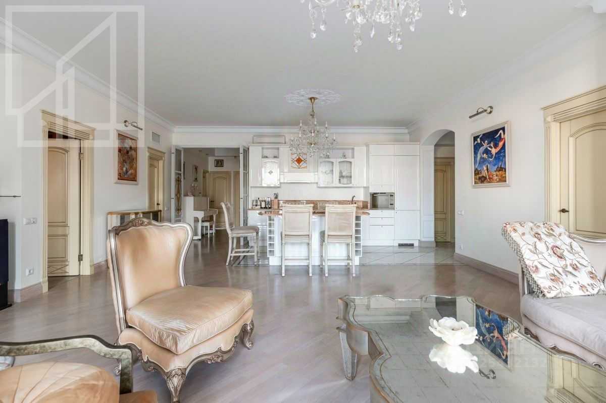 5-комнатная квартира, 150 м² — фотография 2