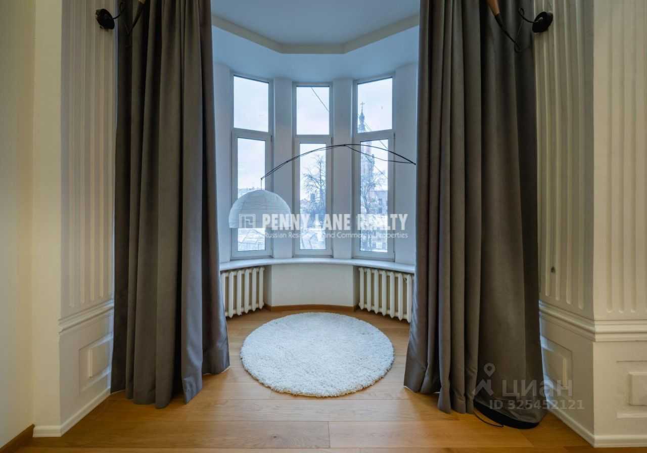 5-комнатная квартира, 235 м² — фотография 3