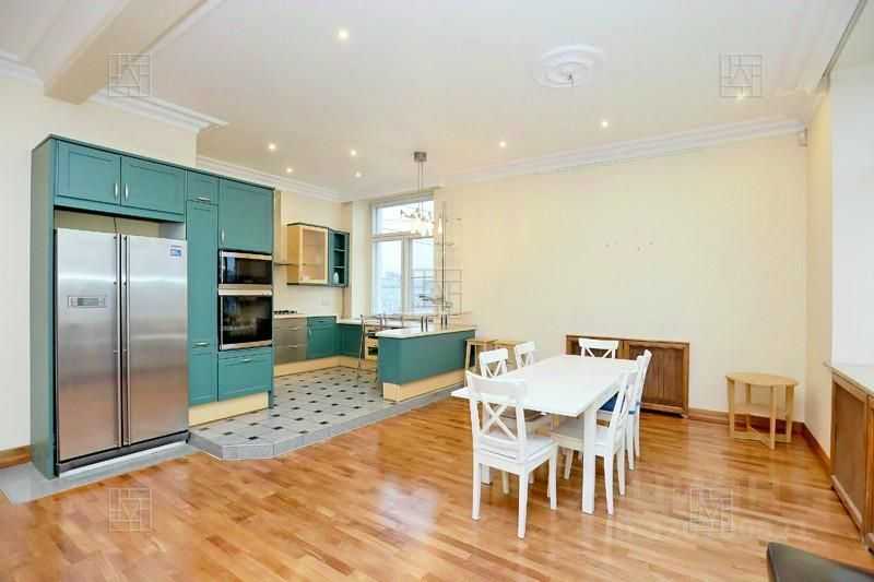 5-комнатная квартира, 286 м²