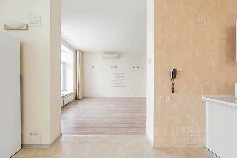 4-комнатная квартира, 200 м² — фотография 3