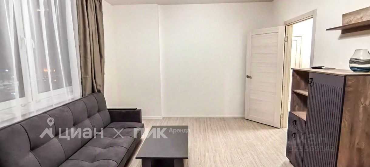 2-комнатная квартира, 63 м² — фотография 3