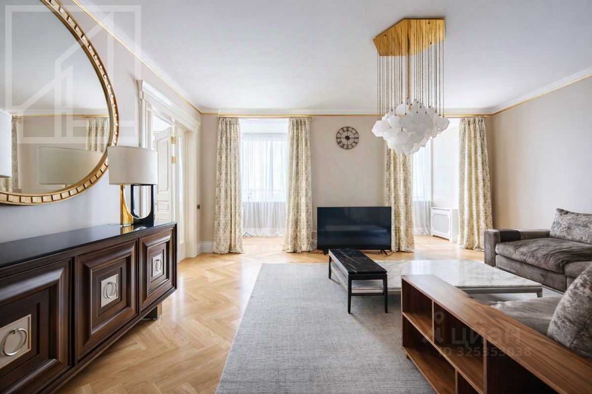 5-комнатная квартира, 230 м² — фотография 2