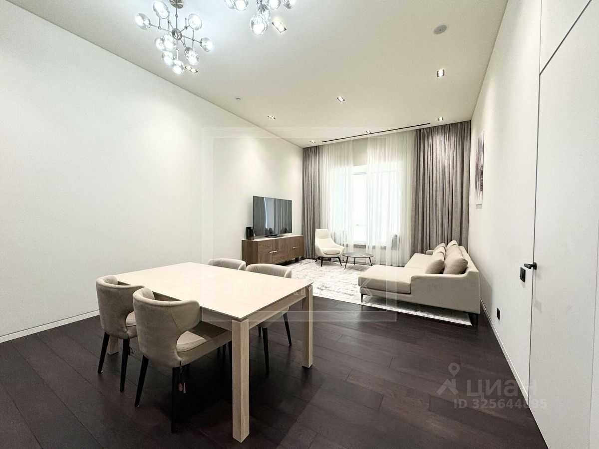 2-комнатная квартира, 75 м² — фотография 2